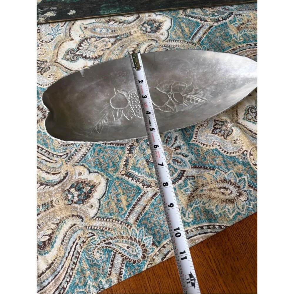 Hand Forged Everlast Metal Tray Mid Century Aluminum Fruit Design 13”